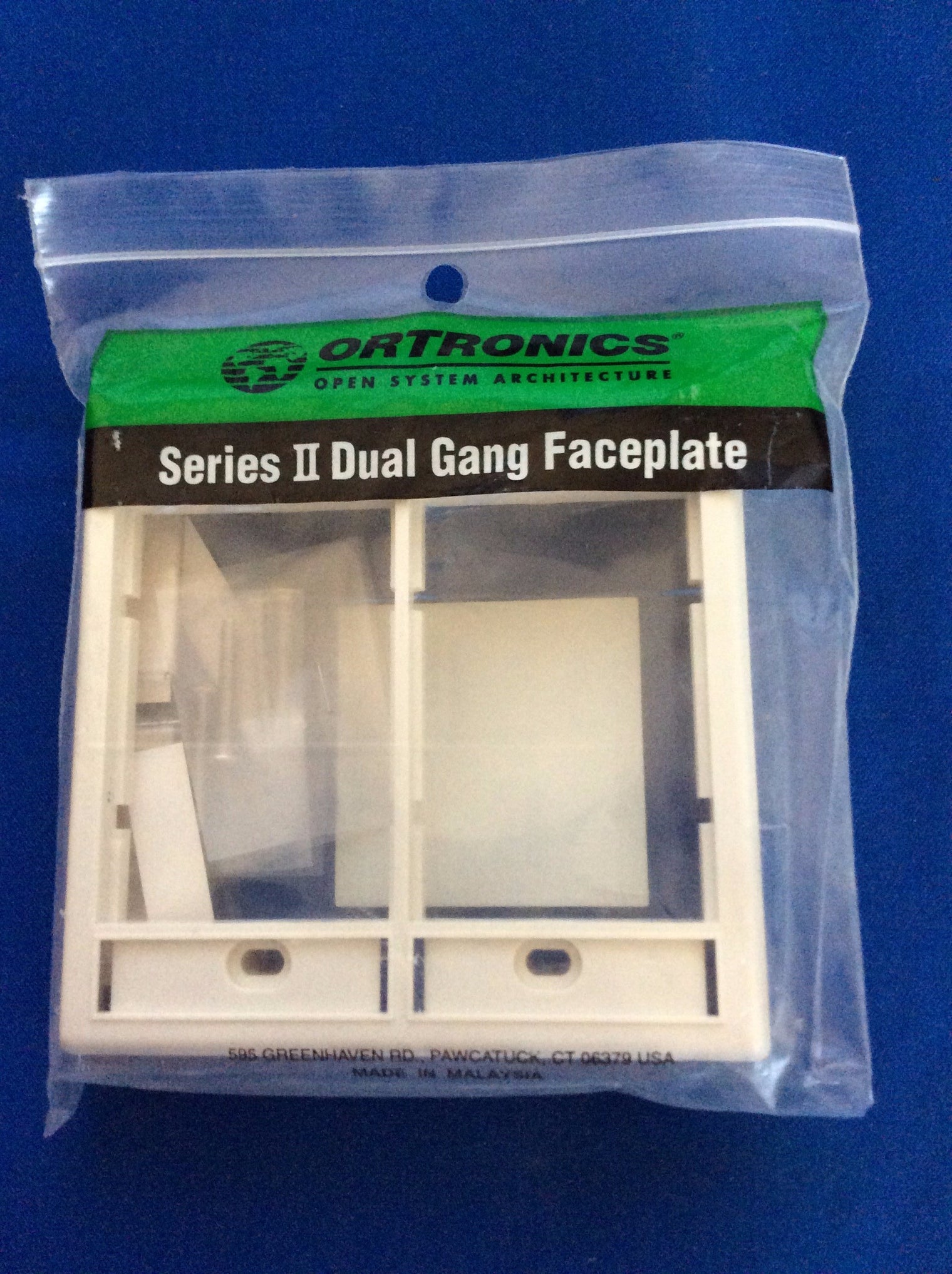 Ortronics OR-40300159 Dual Gang, Faceplate, Fog White