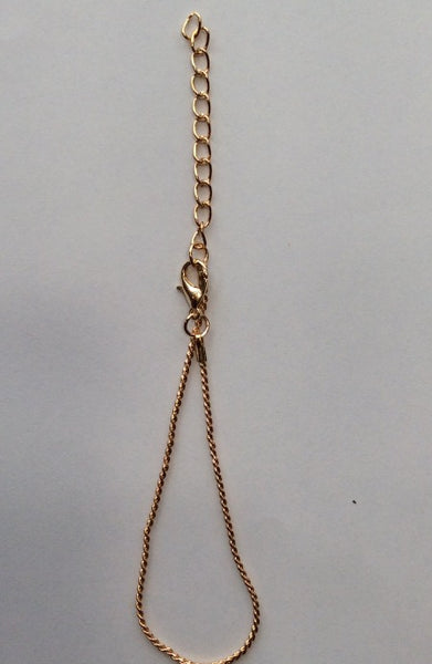 Fashionable Gold Bracelet