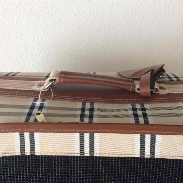 Petote Classic Kelle Pet Carrier