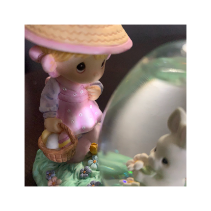 Precious Moments Easter Bunny Snowglobe Girl with Easter Basket 1997