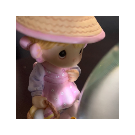 Precious Moments Easter Bunny Snowglobe Girl with Easter Basket 1997